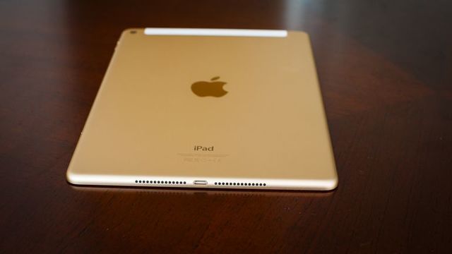 iPad 2