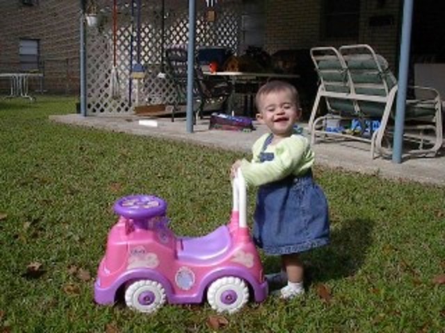 Cuando era niño, mi hermano y yo estamos muy unidos. Siempre jugabamos con nuestros osos de peluche juntos.