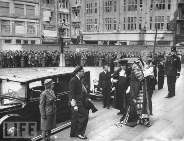 all churches scheduled special prayer services for President Franklin D. Roosevelt