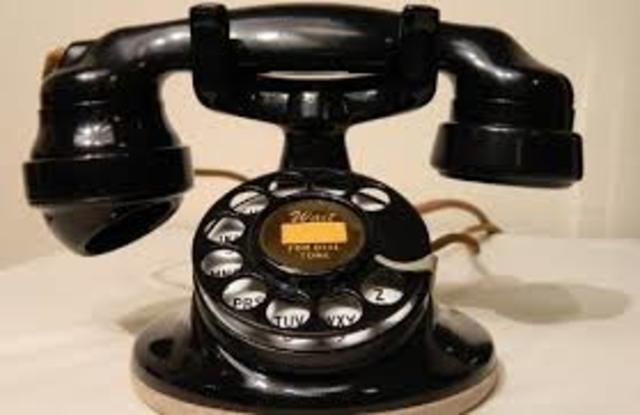 inventos revolución industrial: teléfono,rueda...