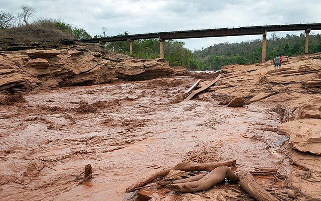 Rejeitos chegam até o Parque Estadual Do Rio Doce