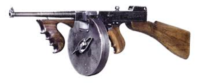 Thompson Submachine Gun