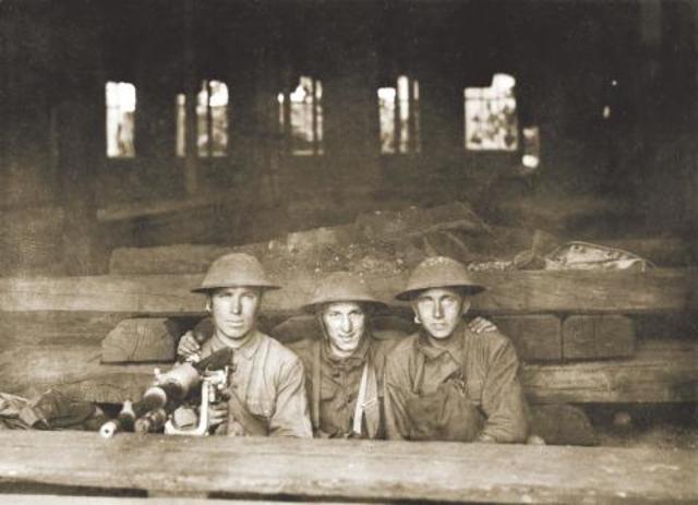 Germans cannot get passed the Allied Troops