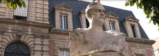 Se funda el Instituto Pasteur