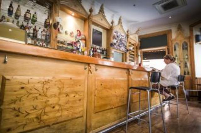 Primera Confitería en España