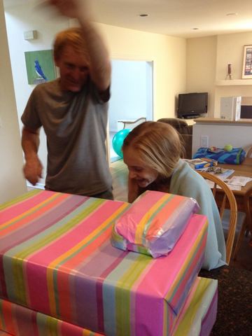 Yo tuvé mi décimo complenaños de fiesta.