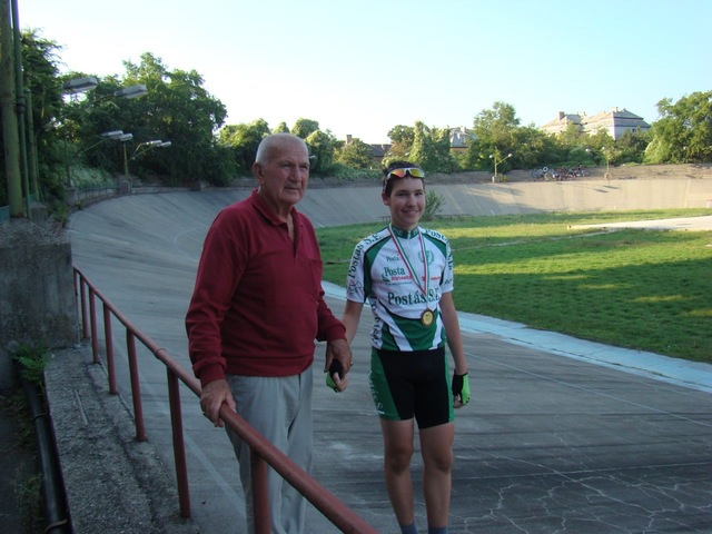 Az első pályakerékpár versenyem