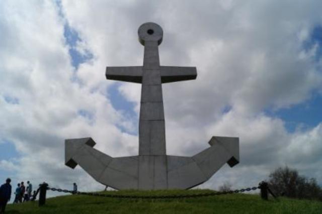 Памятник "Якорь"