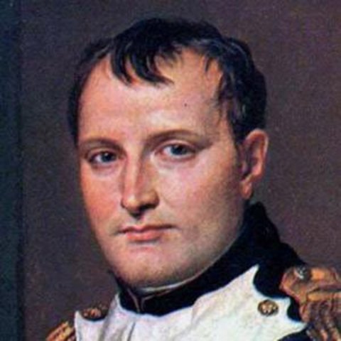 Napoleon establishes a Consulate government