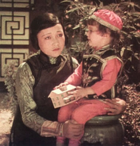 Se presentan las primeras películas a color