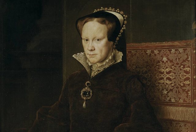 María la Sanguinaria sube al trono de Inglaterra
