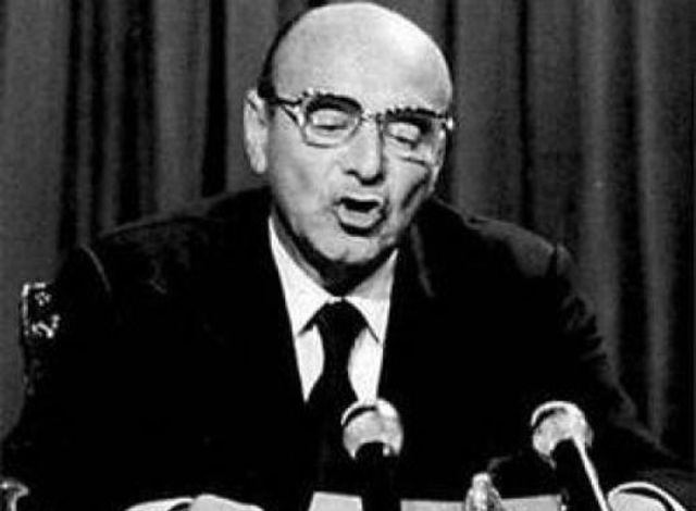 Asume Celestino Rodrigo como Ministro de Economía