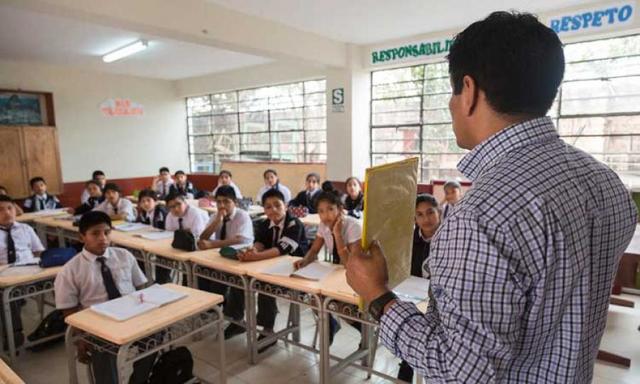 Carácter profesional al Docente