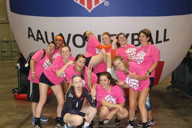 Mi primera vez que voy a los campeonatos nacionales del voleibol de la AAU en Orlando, Florida.