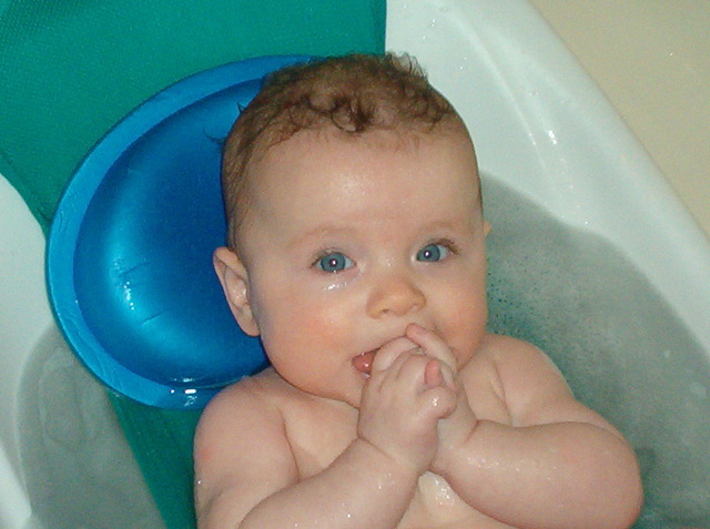 Me bañé por primera vez.