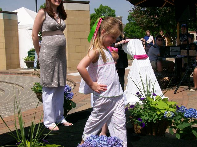 Yo caminé por una pista.