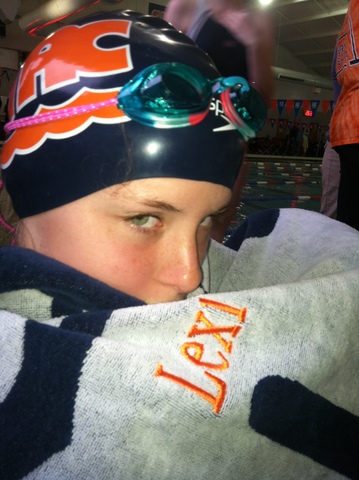 Nadé en un encuentro de natación con mis amigos.