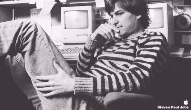 STEVE JOBS ENTRA A LA UNIVERSIDAD PORTLAND