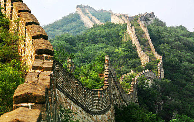 Great Wall begins construction, http://www.history.com/topics/great-wall-of-china