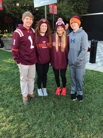 El juego de la tecnología de Virginia.