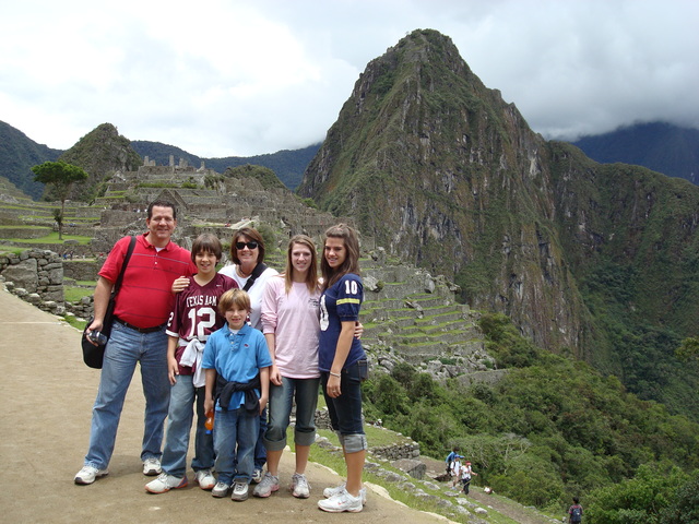 Mi familia y yo fuimos a Machu Picchu para vacaciones