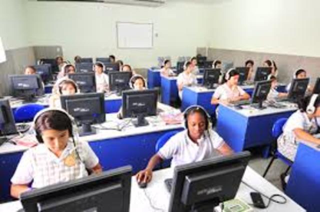 LABORATORIOS DE IDIOMAS