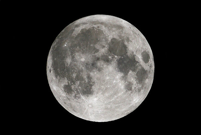 First spotting of the moon through a telescope