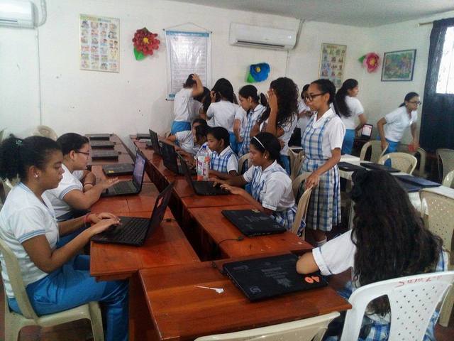 ¿Como usar de una forma dinámica las tablets con las que cuenta la institución ?