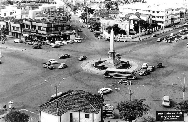 Pirulito é levado para a praça da Savassi