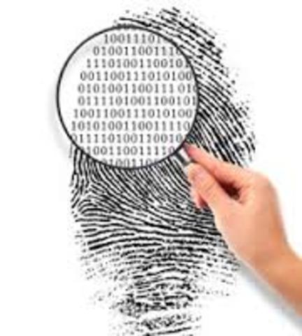 El FBI implanto los primeros escaneos computarizados de huellas digitales