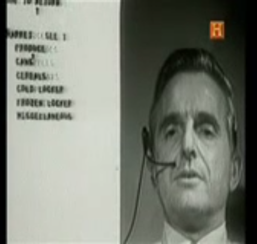 Douglas Engelbart mostró un procesador que tuvo un impacto en la conferecia de otoño de San Francisco.