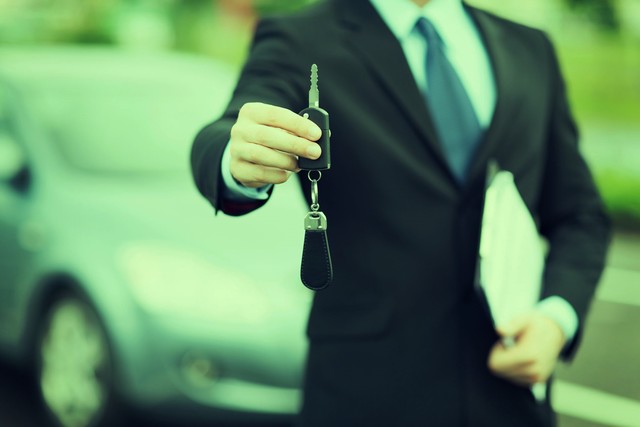 Lowry : A model of a metropolis,