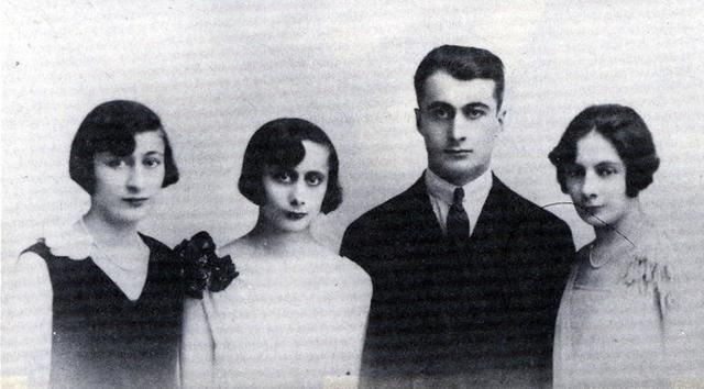 Η οικογένεια Καραζήση στην Αθήνα