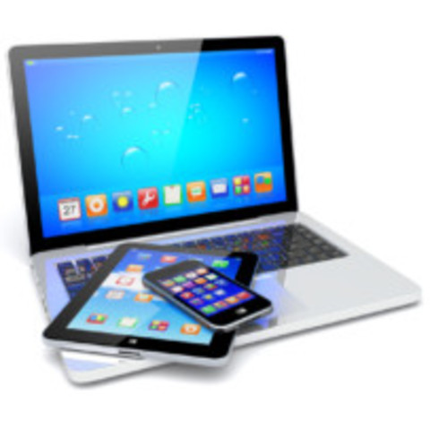 Unión entre el teléfono móvil y computadora