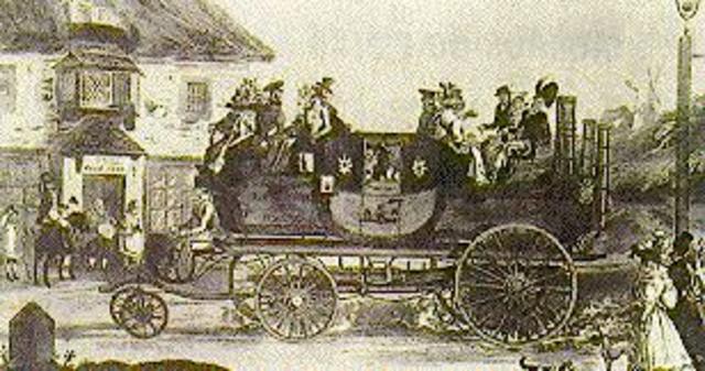 Innovaciones en los automóviles Richard Trevithick agrega el freno de mano, las velocidades y el volante.