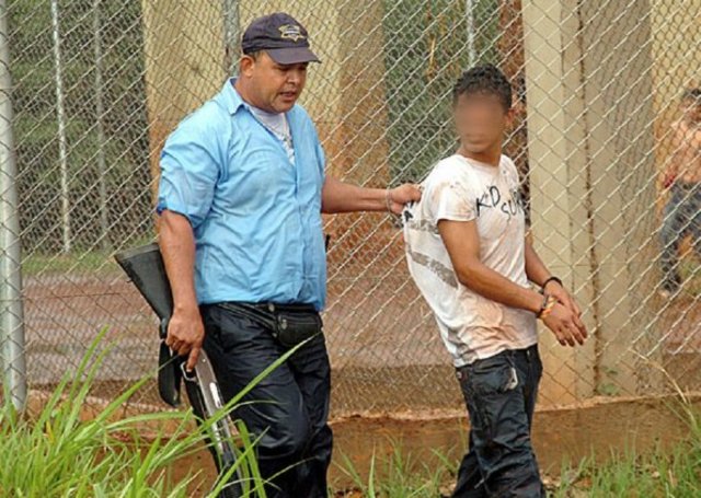 Liberación anticipada de delincuentes