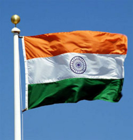 Pakistan and India declare Independence