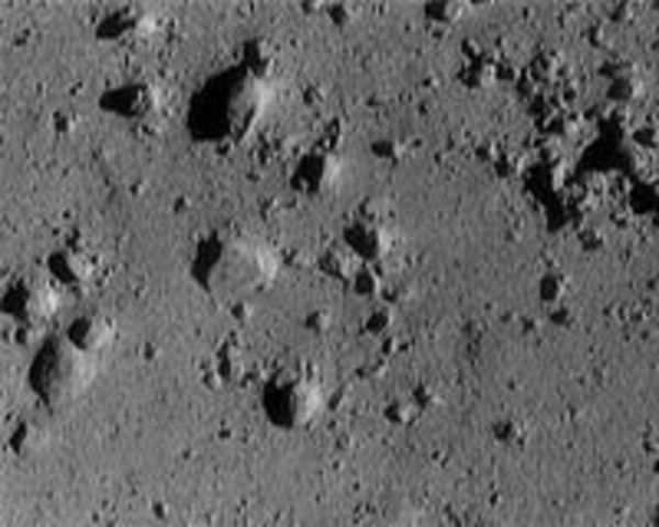 2001-First landing on an asteroid by NASA