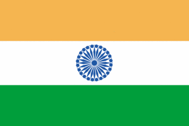 Pakistan and India declare Independence