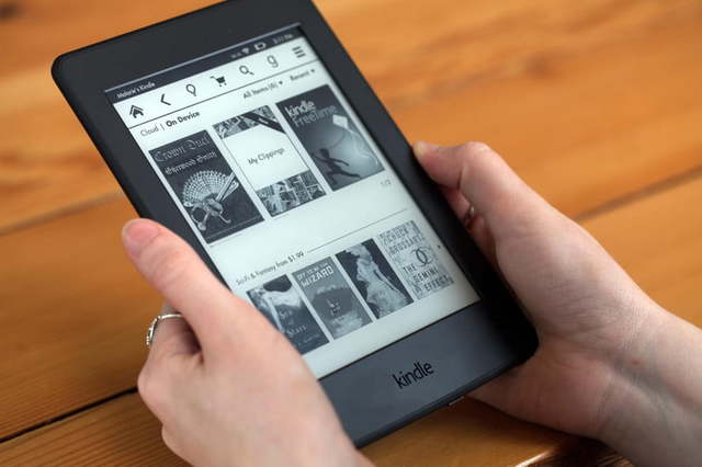 Amazon crea Kindle