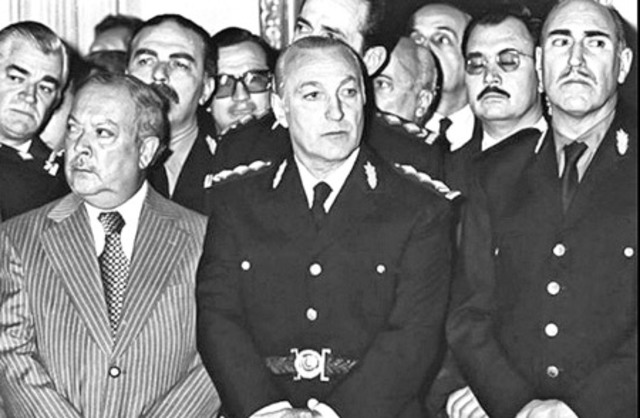 Creación de la Triple A