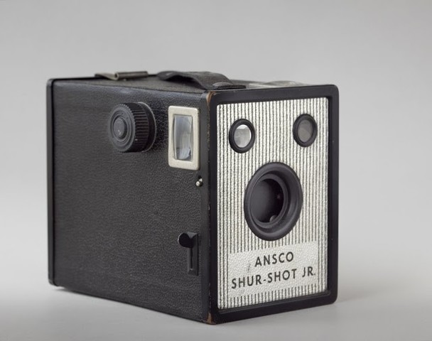 1881:DAVID HOUSTON  PATENTA EL ROLLO PARA LAS CAMARAS de la marca kodak