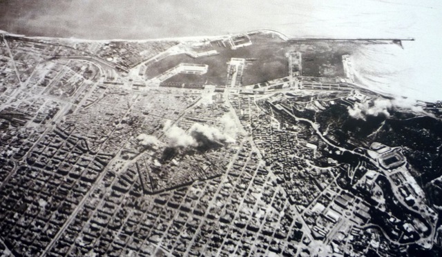 Bombardejos i refugis.