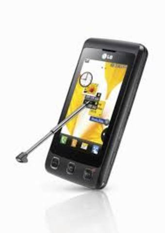 Primer móvil táctil en la familia