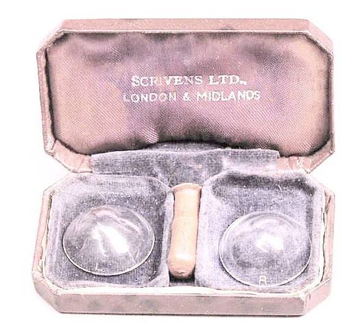 Si introdusse il nome lenti a contatto + prime lenti in vetro