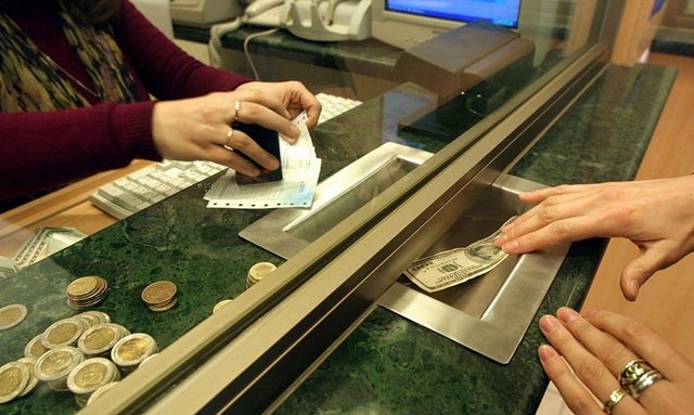 Saneamiento, fortalecimiento y privatización de los bancos