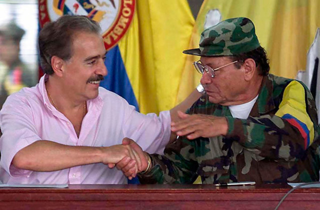 Diálogos con las FARC
