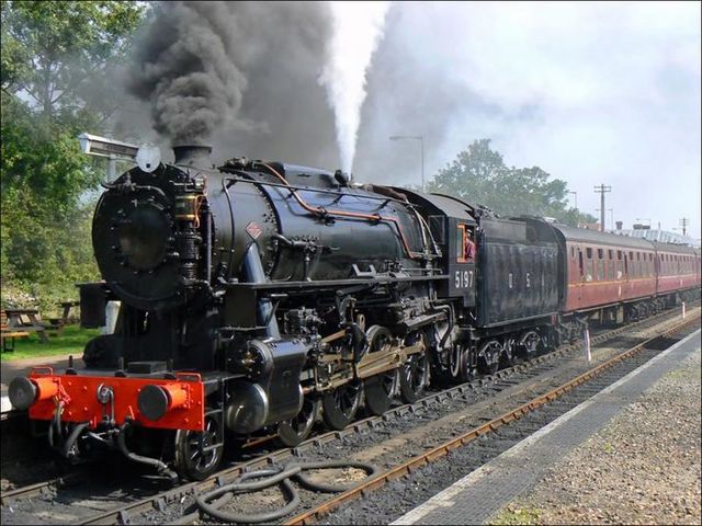 Hepzibah and Clifford Leave on a Train