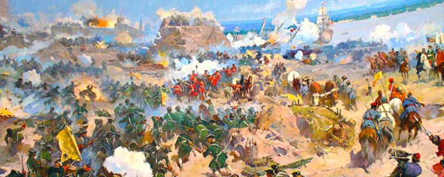 "Азов, 30 лет впусте лежавший, возник из своих развалин".