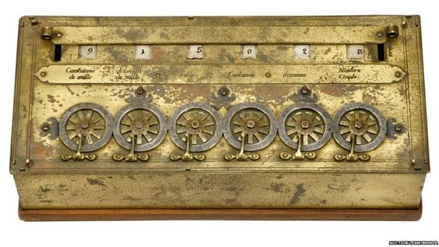 Mechanical calculator